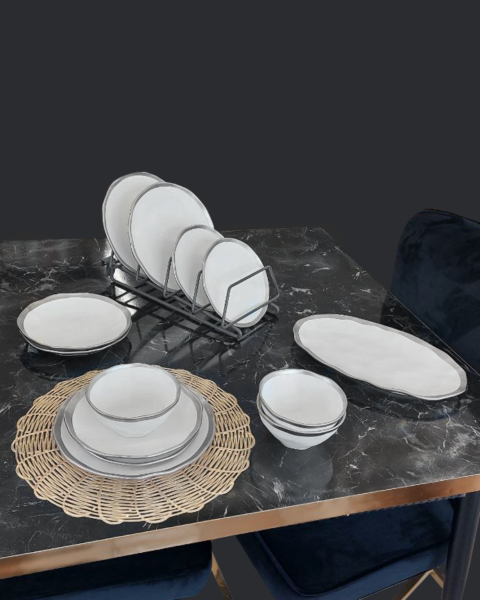 Service for 6 people white porcelain plates with gold or silver edges