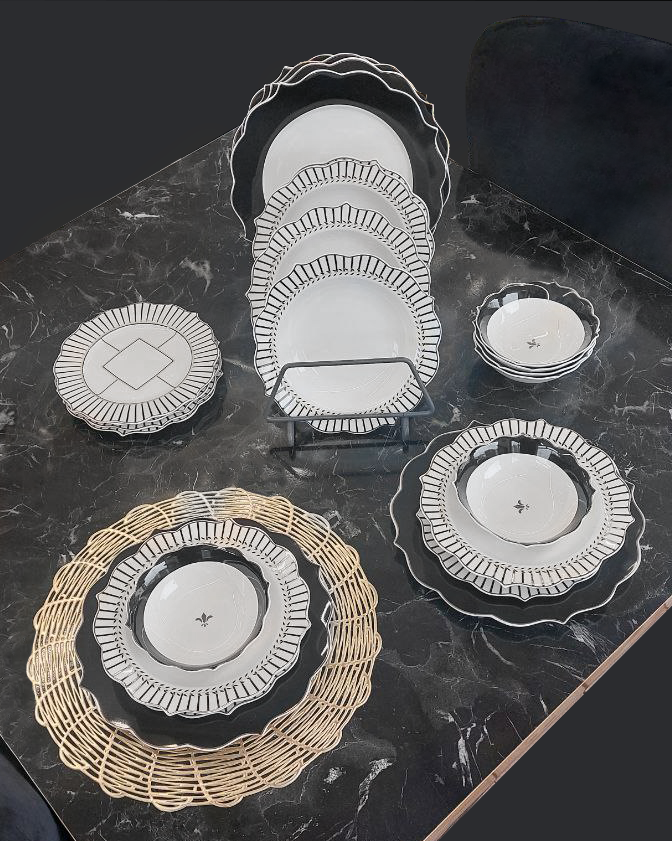 Service for 6 people black and white porcelain plates