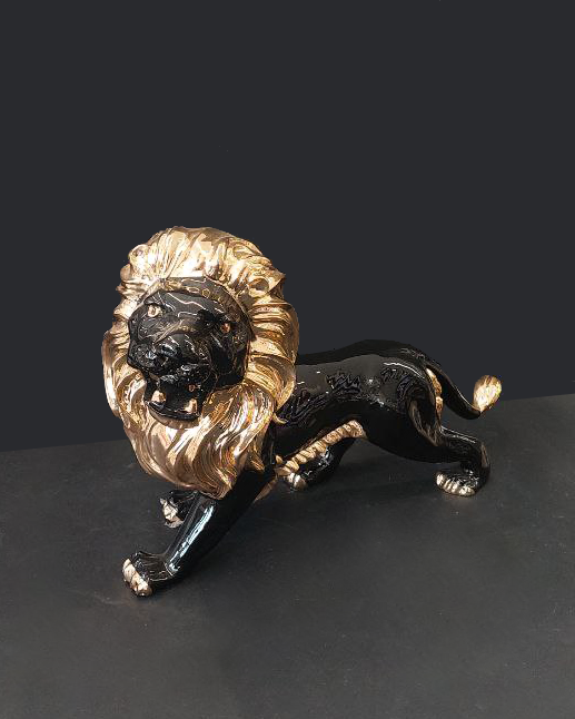 Statua leone nero e oro, tre modelli disponibili