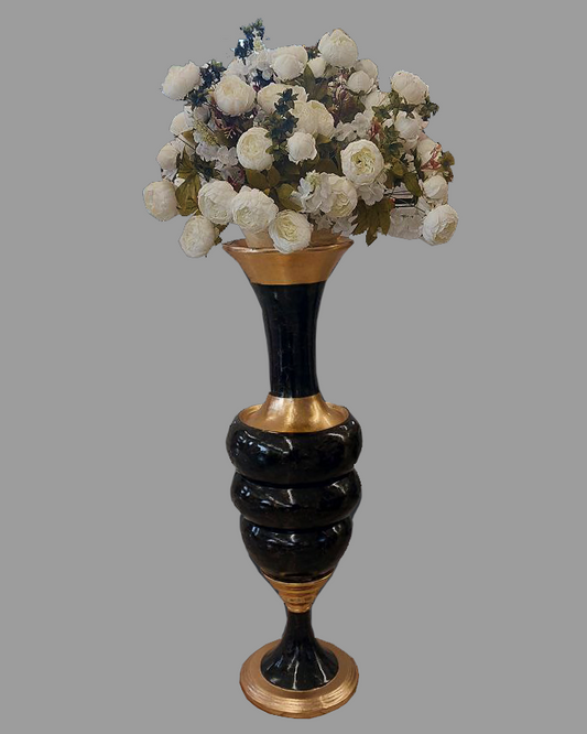 Vaso alto nero e oro