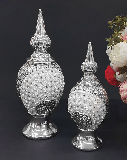 Vaso con coperchio e strass