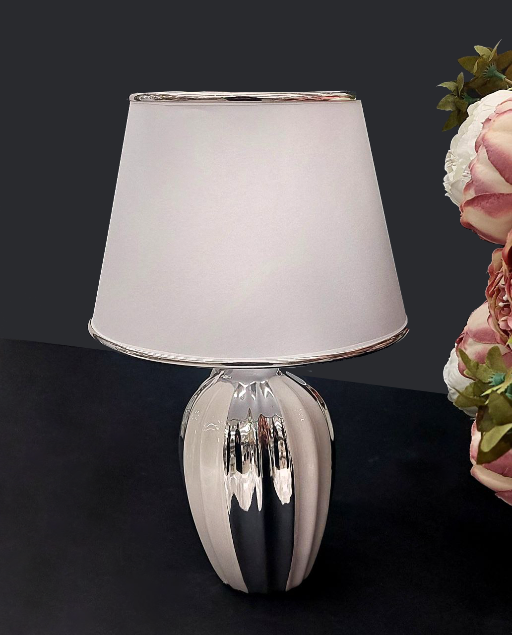 Lampada da tavolo a righe Oro / Nero / Argento