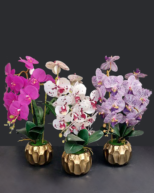 Vaso decorativo con pianta artificiale