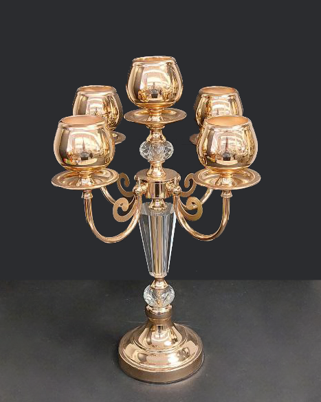 Candelabro dorato